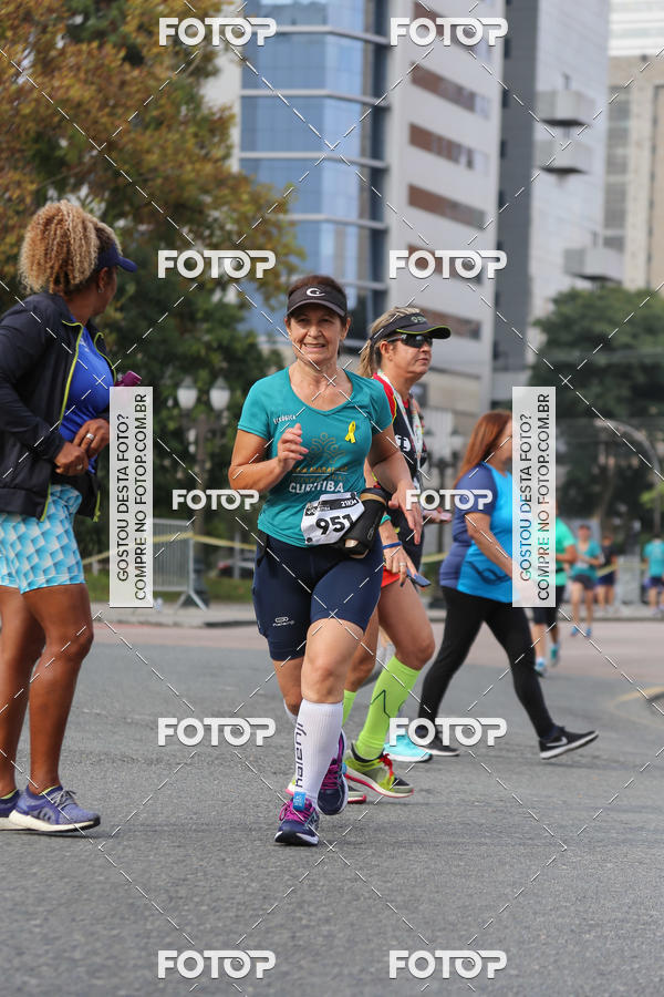 Buy your photos of the eventMeia Maratona Internacional de Curitiba 2018 on Fotop