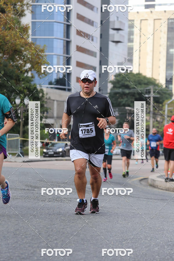 Buy your photos of the eventMeia Maratona Internacional de Curitiba 2018 on Fotop