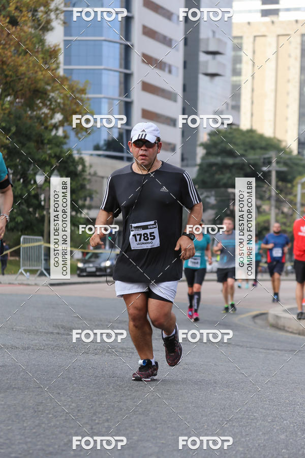 Buy your photos of the eventMeia Maratona Internacional de Curitiba 2018 on Fotop