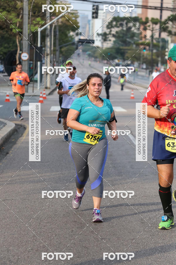 Buy your photos of the eventMeia Maratona Internacional de Curitiba 2018 on Fotop