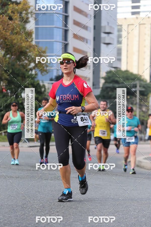 Buy your photos of the eventMeia Maratona Internacional de Curitiba 2018 on Fotop