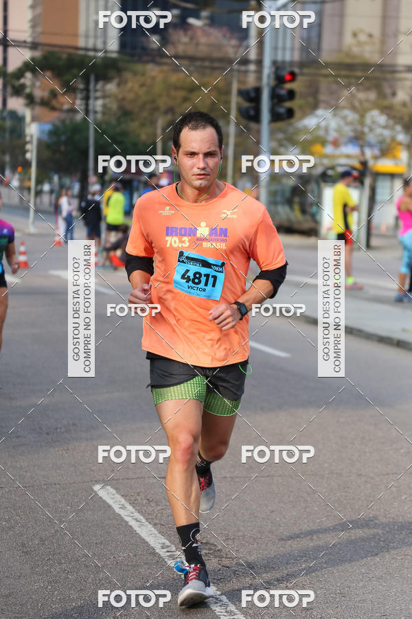 Buy your photos of the eventMeia Maratona Internacional de Curitiba 2018 on Fotop