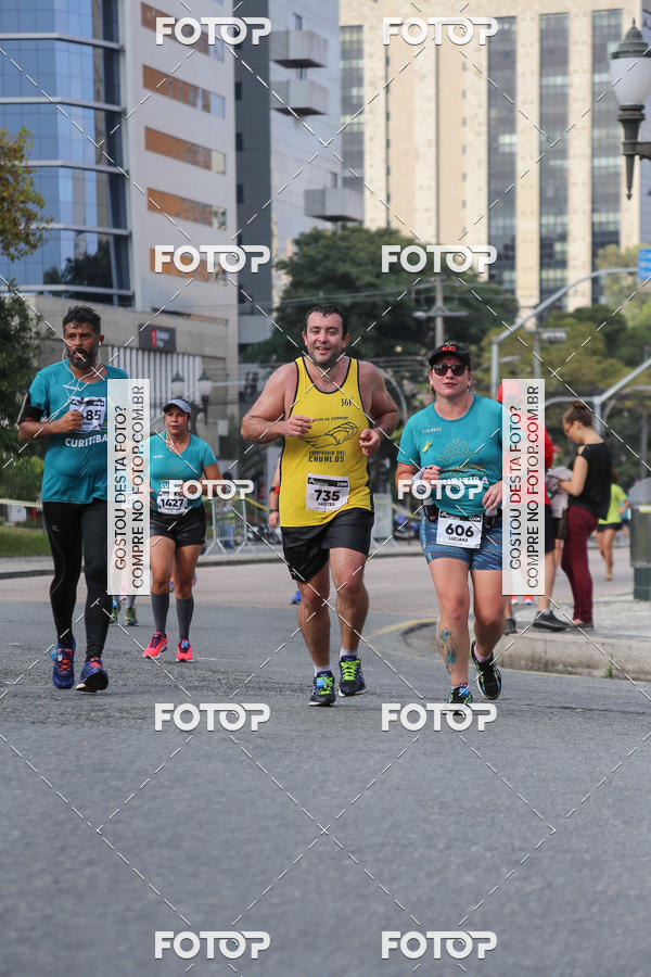 Buy your photos of the eventMeia Maratona Internacional de Curitiba 2018 on Fotop