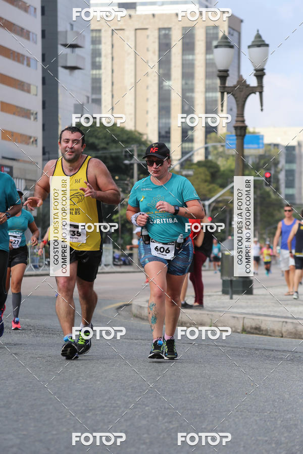 Buy your photos of the eventMeia Maratona Internacional de Curitiba 2018 on Fotop