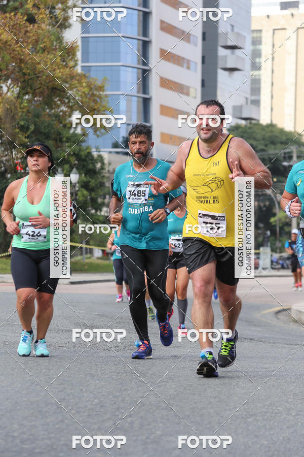 Buy your photos of the eventMeia Maratona Internacional de Curitiba 2018 on Fotop