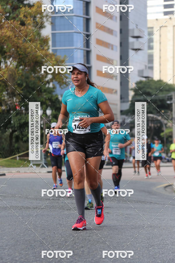 Buy your photos of the eventMeia Maratona Internacional de Curitiba 2018 on Fotop