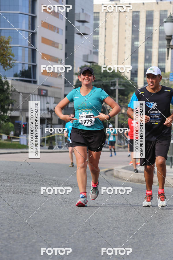 Buy your photos of the eventMeia Maratona Internacional de Curitiba 2018 on Fotop