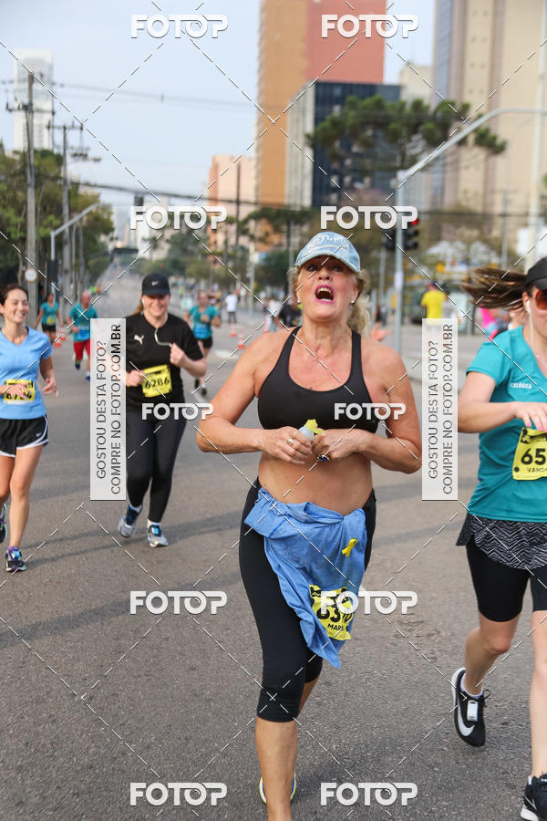 Buy your photos of the eventMeia Maratona Internacional de Curitiba 2018 on Fotop