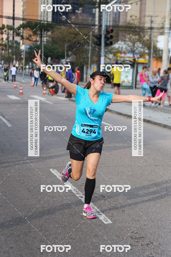 Buy your photos of the eventMeia Maratona Internacional de Curitiba 2018 on Fotop