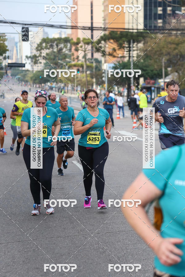 Buy your photos of the eventMeia Maratona Internacional de Curitiba 2018 on Fotop