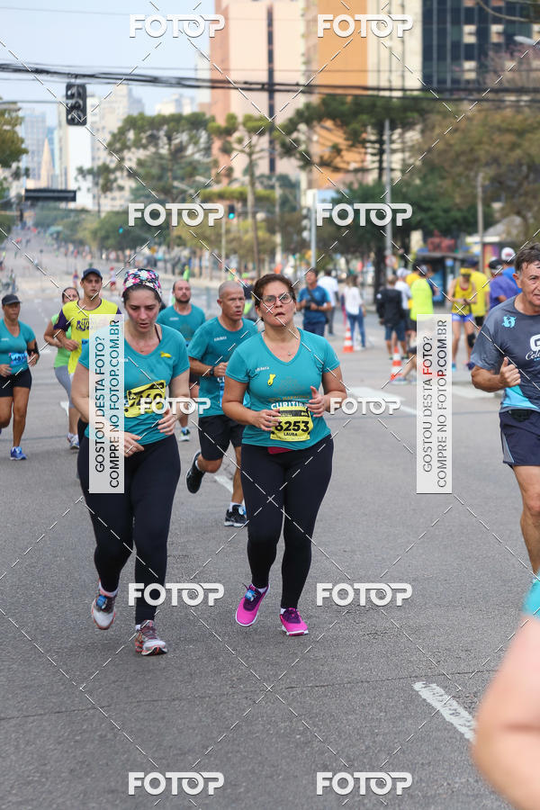 Buy your photos of the eventMeia Maratona Internacional de Curitiba 2018 on Fotop