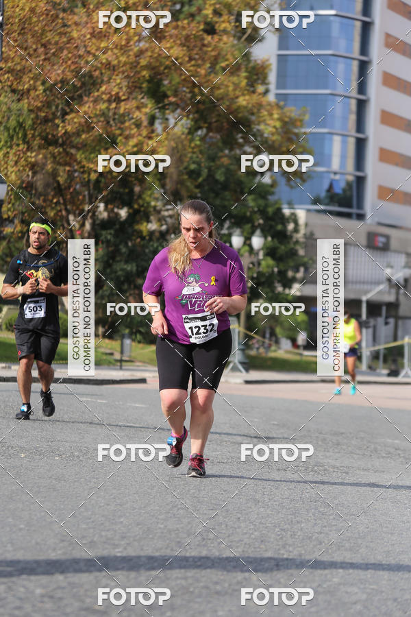 Buy your photos of the eventMeia Maratona Internacional de Curitiba 2018 on Fotop