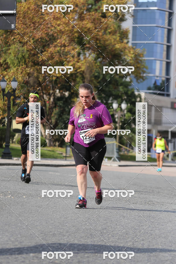 Buy your photos of the eventMeia Maratona Internacional de Curitiba 2018 on Fotop