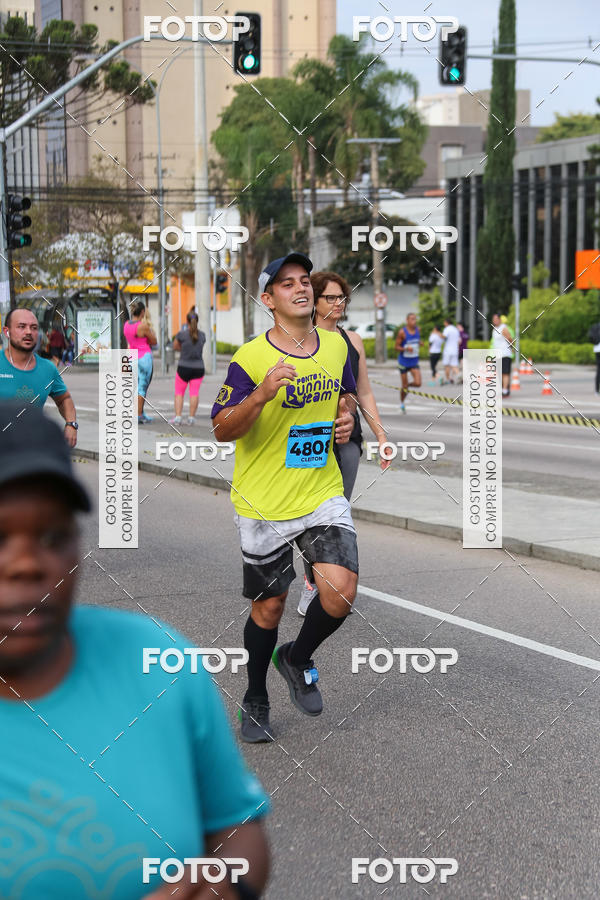 Buy your photos of the eventMeia Maratona Internacional de Curitiba 2018 on Fotop