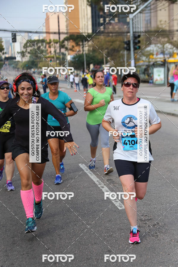 Buy your photos of the eventMeia Maratona Internacional de Curitiba 2018 on Fotop