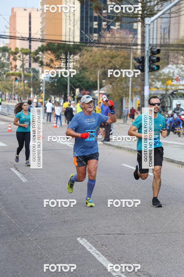 Buy your photos of the eventMeia Maratona Internacional de Curitiba 2018 on Fotop