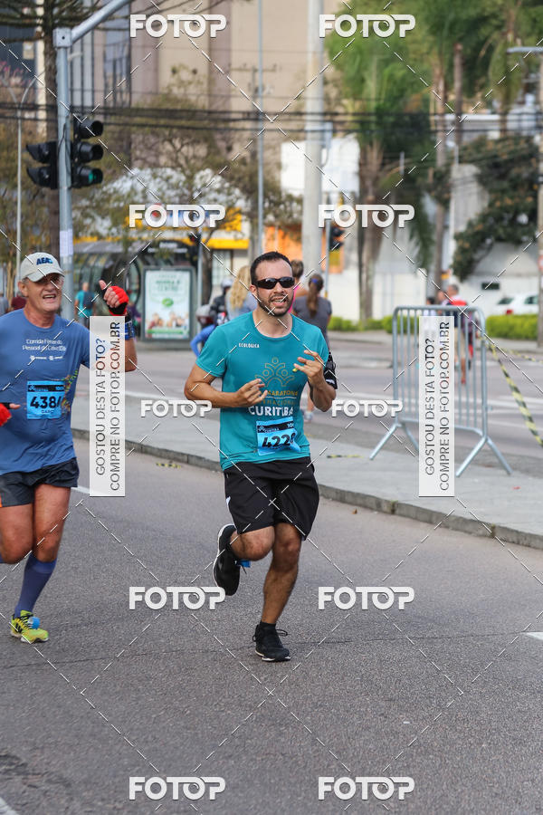 Buy your photos of the eventMeia Maratona Internacional de Curitiba 2018 on Fotop
