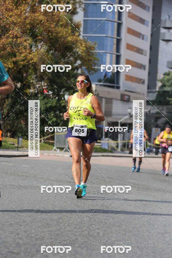 Buy your photos of the eventMeia Maratona Internacional de Curitiba 2018 on Fotop