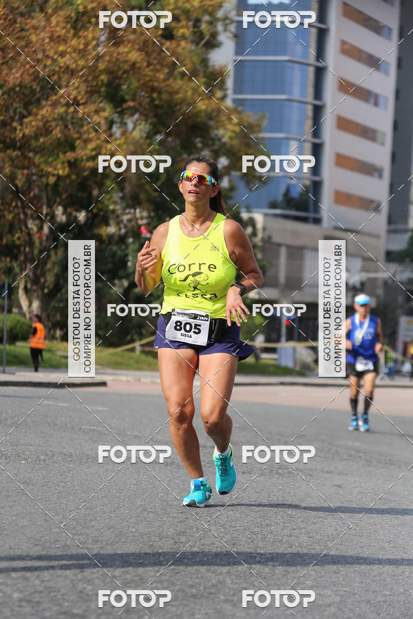 Buy your photos of the eventMeia Maratona Internacional de Curitiba 2018 on Fotop