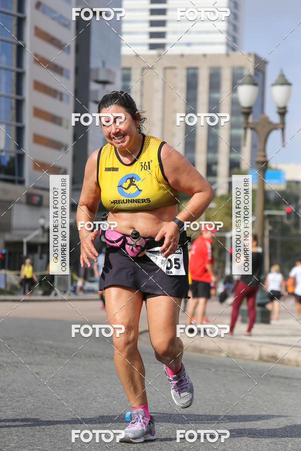 Buy your photos of the eventMeia Maratona Internacional de Curitiba 2018 on Fotop