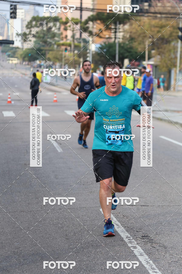 Buy your photos of the eventMeia Maratona Internacional de Curitiba 2018 on Fotop