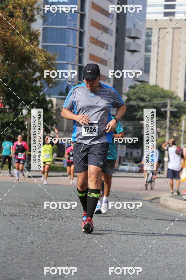 Buy your photos of the eventMeia Maratona Internacional de Curitiba 2018 on Fotop