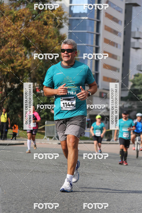 Buy your photos of the eventMeia Maratona Internacional de Curitiba 2018 on Fotop