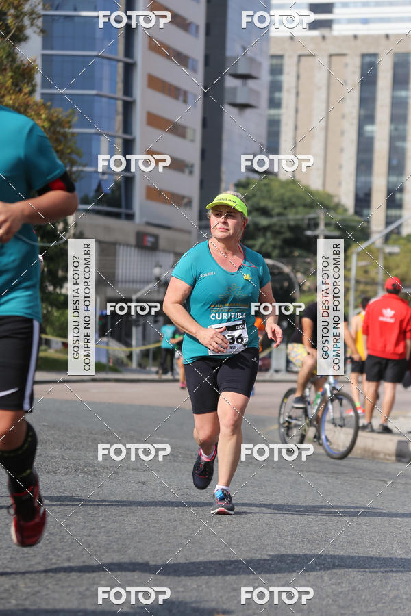Buy your photos of the eventMeia Maratona Internacional de Curitiba 2018 on Fotop