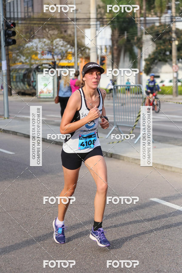 Buy your photos of the eventMeia Maratona Internacional de Curitiba 2018 on Fotop