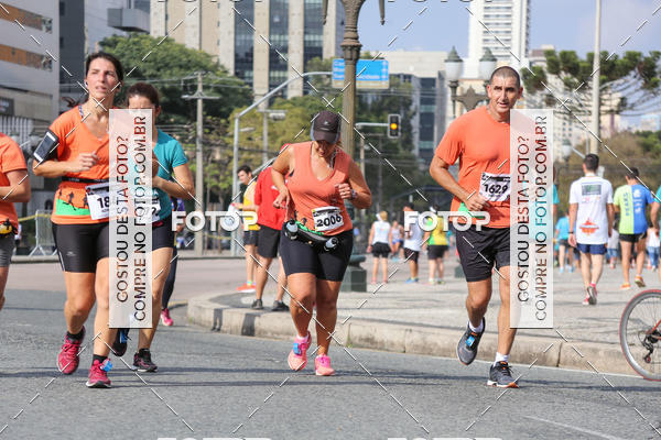 Buy your photos of the eventMeia Maratona Internacional de Curitiba 2018 on Fotop