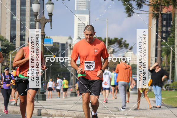 Buy your photos of the eventMeia Maratona Internacional de Curitiba 2018 on Fotop