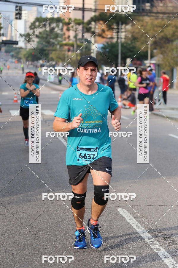 Buy your photos of the eventMeia Maratona Internacional de Curitiba 2018 on Fotop