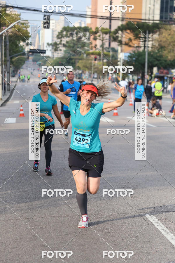 Buy your photos of the eventMeia Maratona Internacional de Curitiba 2018 on Fotop