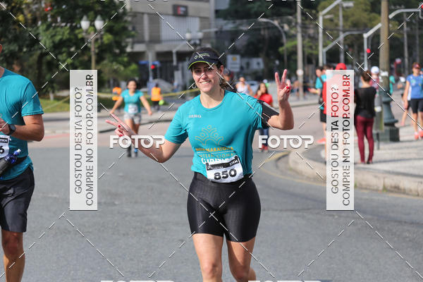 Buy your photos of the eventMeia Maratona Internacional de Curitiba 2018 on Fotop