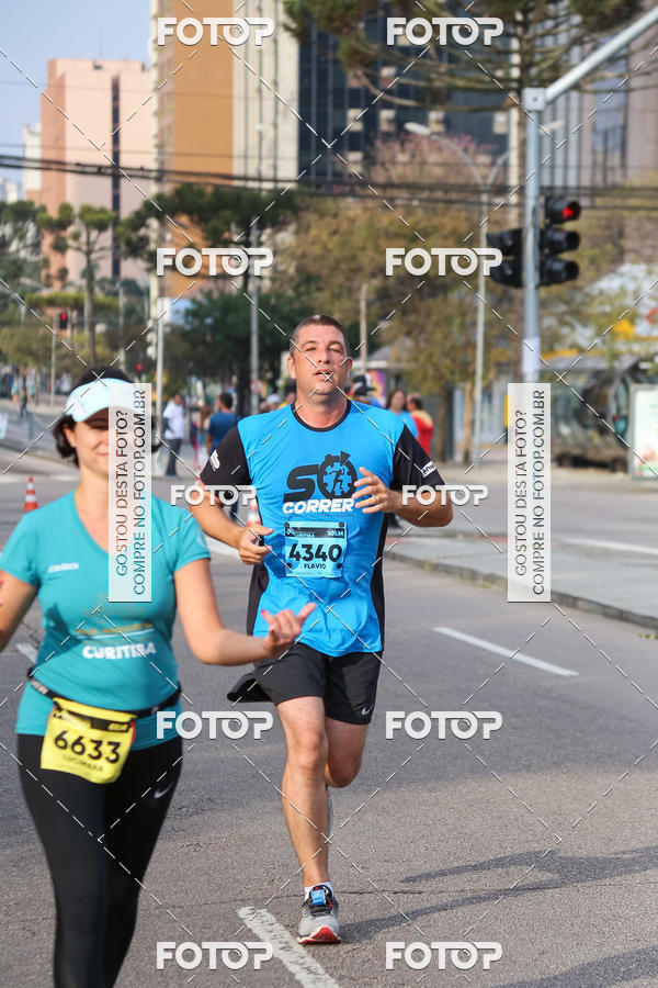 Buy your photos of the eventMeia Maratona Internacional de Curitiba 2018 on Fotop