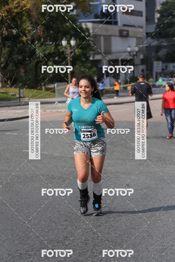 Buy your photos of the eventMeia Maratona Internacional de Curitiba 2018 on Fotop