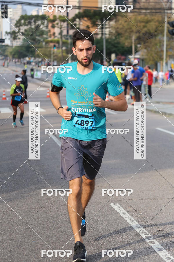 Buy your photos of the eventMeia Maratona Internacional de Curitiba 2018 on Fotop