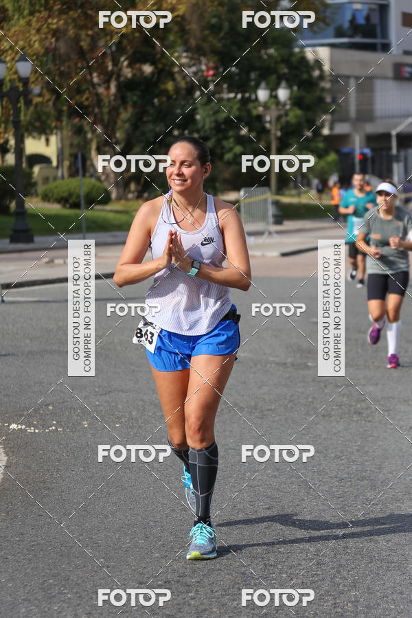 Buy your photos of the eventMeia Maratona Internacional de Curitiba 2018 on Fotop