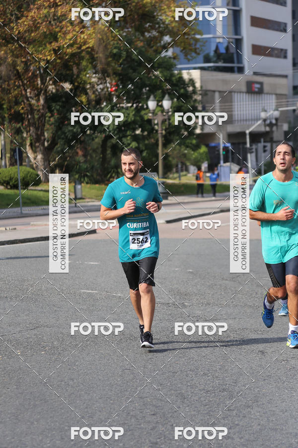 Buy your photos of the eventMeia Maratona Internacional de Curitiba 2018 on Fotop
