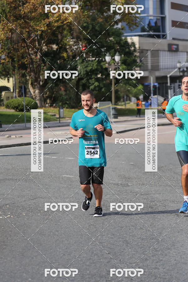 Buy your photos of the eventMeia Maratona Internacional de Curitiba 2018 on Fotop