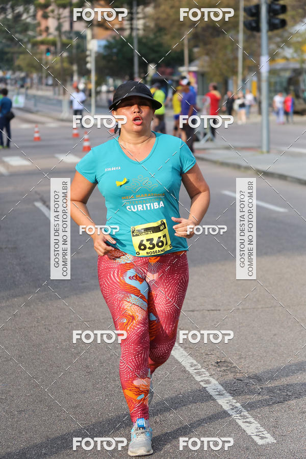 Buy your photos of the eventMeia Maratona Internacional de Curitiba 2018 on Fotop