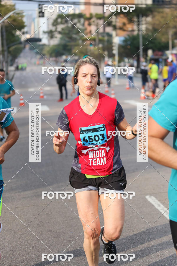 Buy your photos of the eventMeia Maratona Internacional de Curitiba 2018 on Fotop