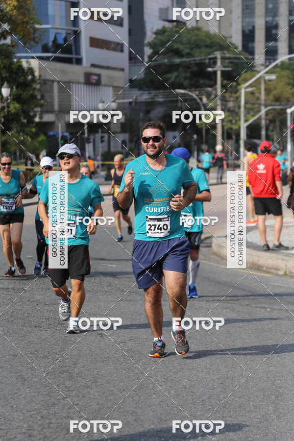 Buy your photos of the eventMeia Maratona Internacional de Curitiba 2018 on Fotop