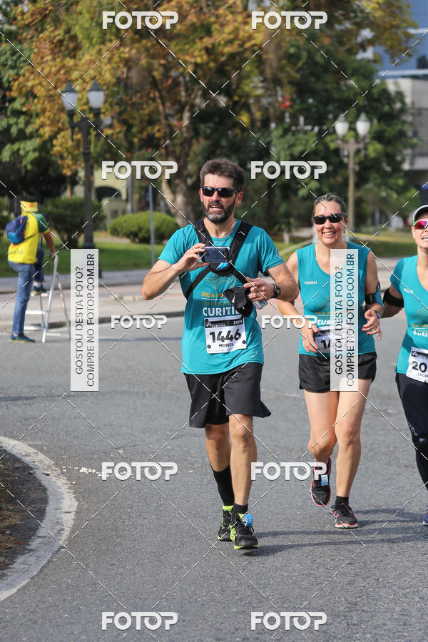 Buy your photos of the eventMeia Maratona Internacional de Curitiba 2018 on Fotop