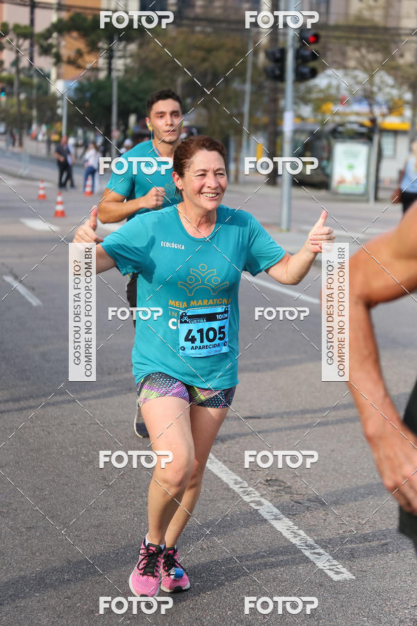 Buy your photos of the eventMeia Maratona Internacional de Curitiba 2018 on Fotop