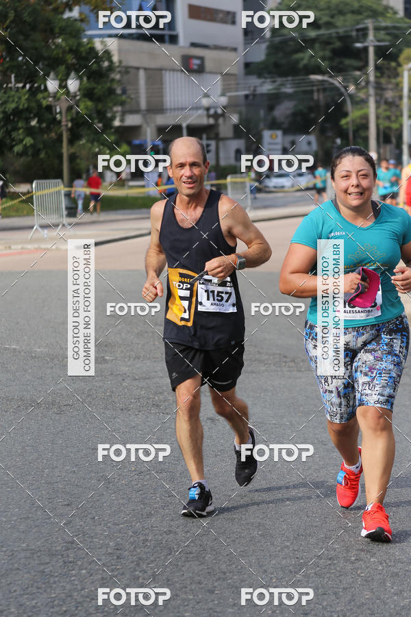 Buy your photos of the eventMeia Maratona Internacional de Curitiba 2018 on Fotop