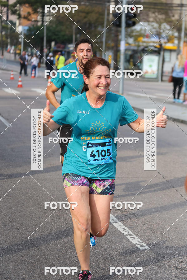 Buy your photos of the eventMeia Maratona Internacional de Curitiba 2018 on Fotop