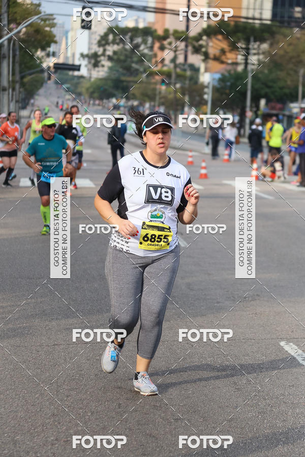 Buy your photos of the eventMeia Maratona Internacional de Curitiba 2018 on Fotop