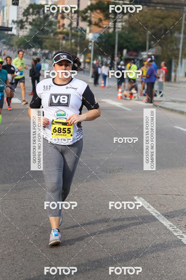 Buy your photos of the eventMeia Maratona Internacional de Curitiba 2018 on Fotop