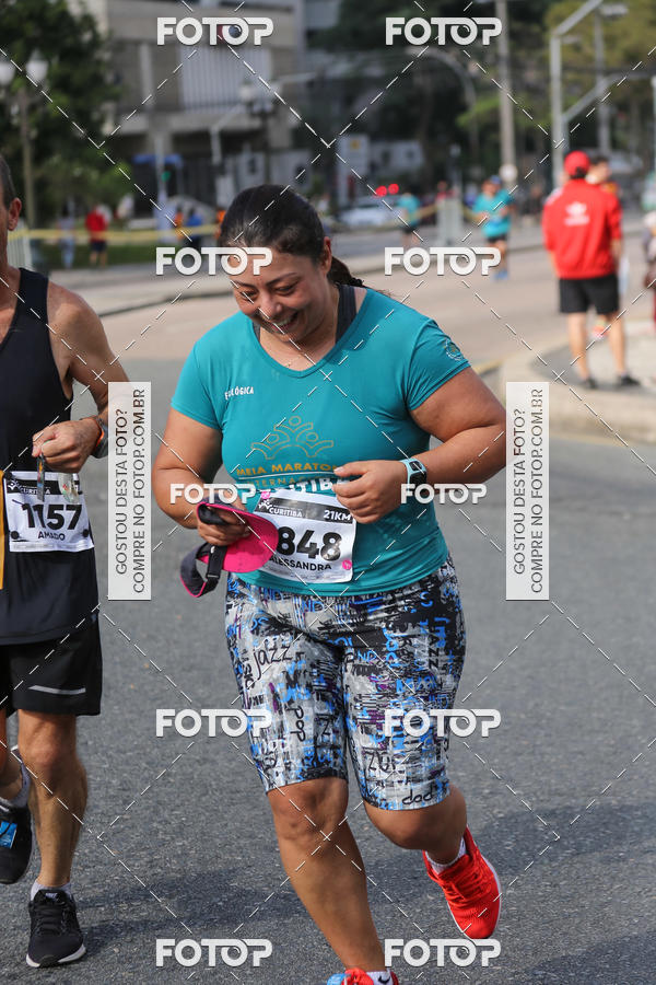 Buy your photos of the eventMeia Maratona Internacional de Curitiba 2018 on Fotop